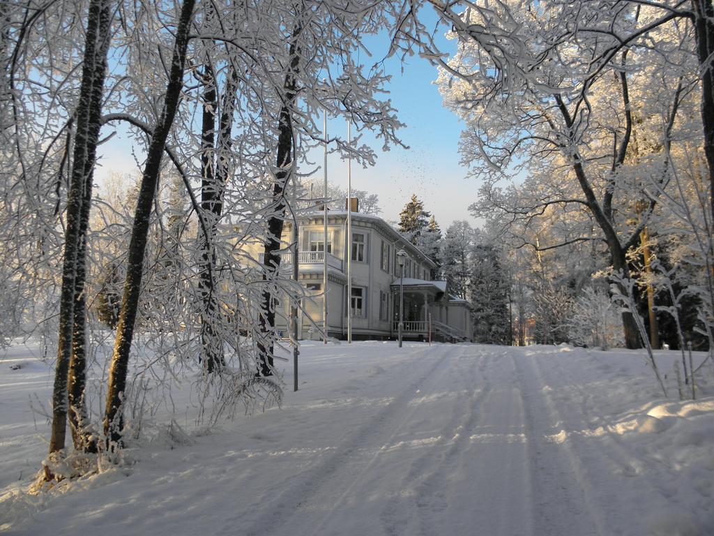 Neitsytniemen Kartano Bed & Breakfast Imatra Dış mekan fotoğraf